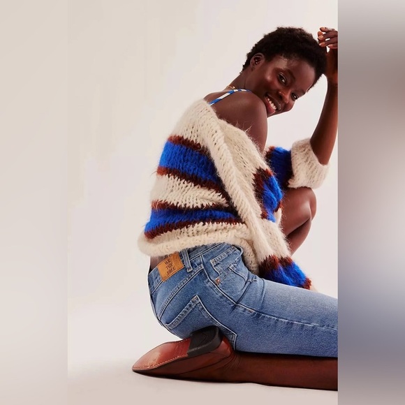 *NWT* Free People We The Free Ghost Town Long Shorts, Size 24, Denim Jeans - Picture 3 of 12